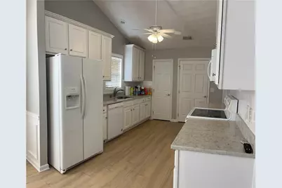 948 Village View Circle, Loganville, GA 30052 - Photo 13