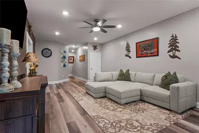 8065 Glisten Avenue, Atlanta, GA 30328 - Photo 35