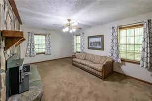 1301 Bob Hunton Rd, Douglasville, GA 30134 - Photo 5
