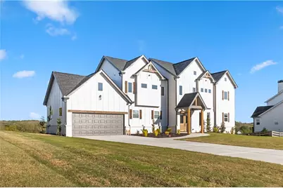 5746 Avalon Commons Way, Clermont, GA 30527 - Photo 3