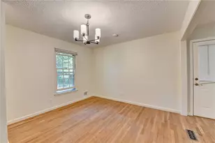 2628 Whitehurst Dr, Marietta, GA 30062 - Photo 15
