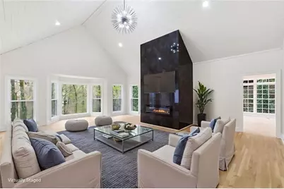 7170 Riverside NW, Atlanta, GA 30328 - Photo 9