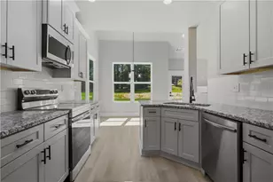 2557 Casablanca Dr, Conyers, GA 30012 - Photo 9