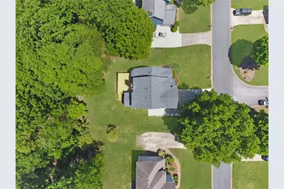 6259 Spring Lake Drive, Flowery Branch, GA 30542 - Photo 27