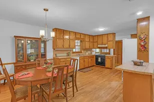 1121 Granite Ln, Loganville, GA 30052 - Photo 5