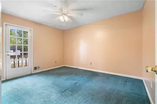 2811 Woodhollow Ln, Jonesboro, GA 30236 - Photo 11
