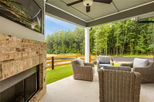 333 Yukon Dr, Conyers, GA 30094 - Photo 3