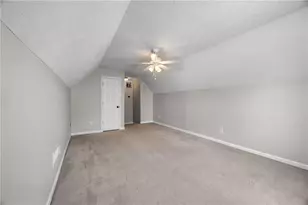 1087 Sham Pointe Dr, Lawrenceville, GA 30043 - Photo 31