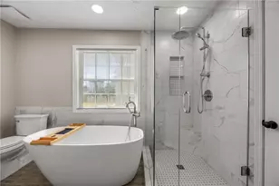 1087 Sham Pointe Dr, Lawrenceville, GA 30043 - Photo 23