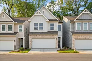 732 Smokey Quartz Wy, Kennesaw, GA 30144 - Photo 1