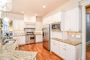 3036 Hickory Hills Dr, Gainesville, GA 30506 - Photo 13