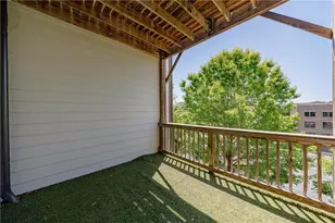 824 Stone Ridge Ln, Atlanta, GA 30324 - Photo 23