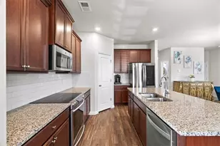 1214 Hawthorne Tr, Atlanta, GA 30344 - Photo 3