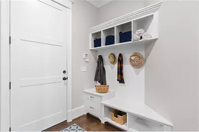 4842 Kitty Hawk Drive, Atlanta, GA 30342 - Photo 11