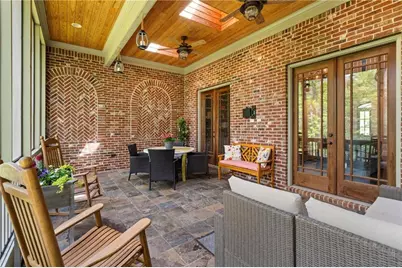 4842 Kitty Hawk Drive, Atlanta, GA 30342 - Photo 27