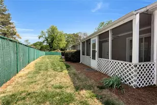 2987 Bentley Park Cir, Gainesville, GA 30504 - Photo 23