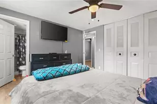 5172 Scarbrough Trail W, Stone Mountain, GA 30088 - Photo 15