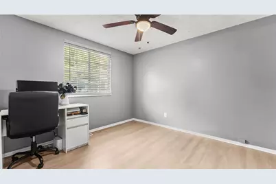 5172 Scarbrough Trail W, Stone Mountain, GA 30088 - Photo 11