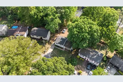 5172 Scarbrough Trail W, Stone Mountain, GA 30088 - Photo 29