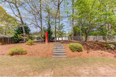 1840 Embassy Walk Lane, Lilburn, GA 30047 - Photo 21