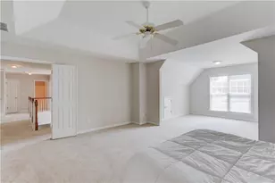 1840 Embassy Walk Ln, Lilburn, GA 30047 - Photo 15