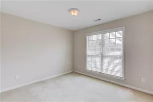 1840 Embassy Walk Ln, Lilburn, GA 30047 - Photo 17