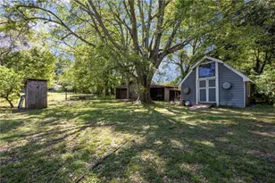 151 Ginn St, Carnesville, GA 30521 - Photo 21