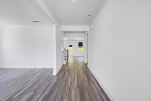 3372 Burkston Pl, Buford, GA 30519 - Photo 5