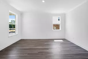 3372 Burkston Pl, Buford, GA 30519 - Photo 7