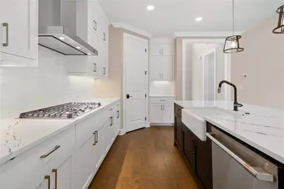 565 Pearl Street, Cumming, GA 30040 - Photo 11