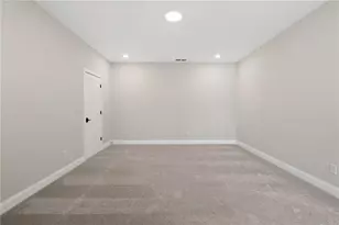 565 Pearl St, Cumming, GA 30040 - Photo 27