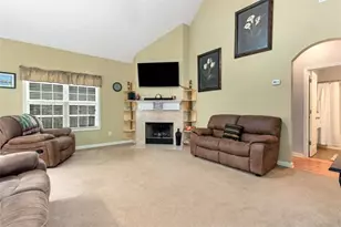 232 Cypress Dr, Jefferson, GA 30549 - Photo 9