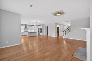 7277 Maple Brook Ln, Flowery Branch, GA 30542 - Photo 19