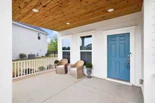 7277 Maple Brook Ln, Flowery Branch, GA 30542 - Photo 7