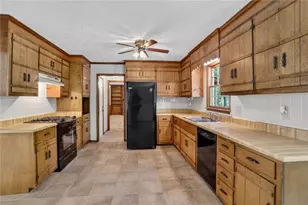 1905 Holly Springs, Marietta, GA 30062 - Photo 5