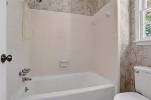 1905 Holly Springs Rd, Marietta, GA 30062 - Photo 15