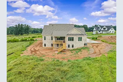 2275 Malcom Estates Drive, Bogart, GA 30622 - Photo 7