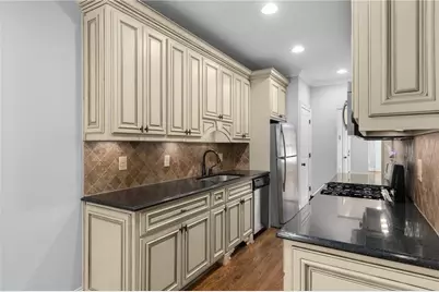653 N Highland Avenue NE #2, Atlanta, GA 30306 - Photo 13