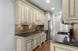 653 N Highland Ave NE, Atlanta, GA 30306 - Photo 13