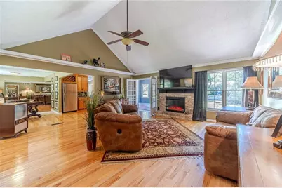 2272 Kimberley Way, Snellville, GA 30078 - Photo 5