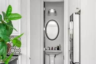 1760 Barclay Close NW, Atlanta, GA 30318 - Photo 17