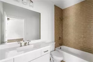 1760 Barclay Close NW, Atlanta, GA 30318 - Photo 27