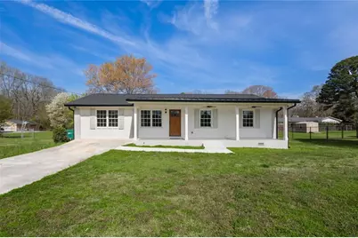 376 Lakewood, Social Circle, GA 30025 - Photo 3