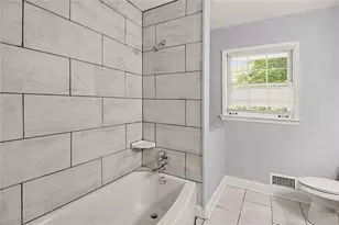 835 Pine Roc Dr, Stone Mountain, GA 30083 - Photo 25