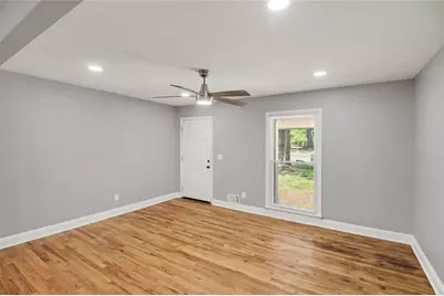 835 Pine Roc Drive, Stone Mountain, GA 30083 - Photo 7