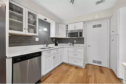9 Scotland Place NW, Atlanta, GA 30318 - Photo 15
