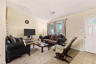 3049 Meadow Wood Ct, Lawrenceville, GA 30044 - Photo 5