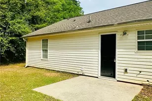 655 Baron Dr, Monroe, GA 30655 - Photo 11