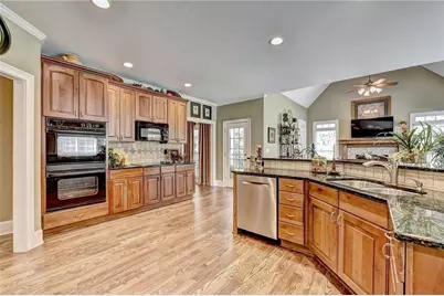1805 Silver Oak Drive, Bethlehem, GA 30620 - Photo 9