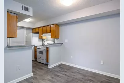 825 Hank Aaron Drive SW, Atlanta, GA 30315 - Photo 5